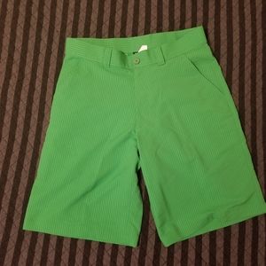 Under armour men's green golf shorts